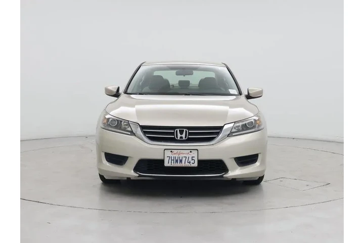$13998 : Honda Accord 2014 LX 4dr Sed image 5