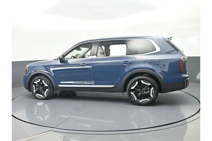 $36291 : Kia Telluride 2025 EX 4dr SU image 3
