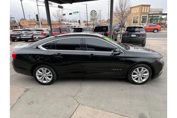 2018 Impala LT image 4