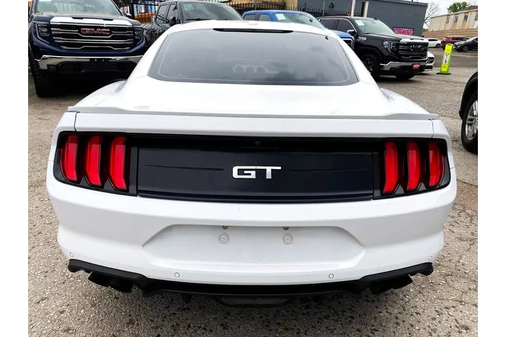 2019 Mustang GT Premium Coupe image 5