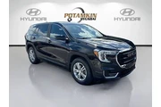 $19233 : GMC Terrain 2023 SLE 4dr SUV thumbnail
