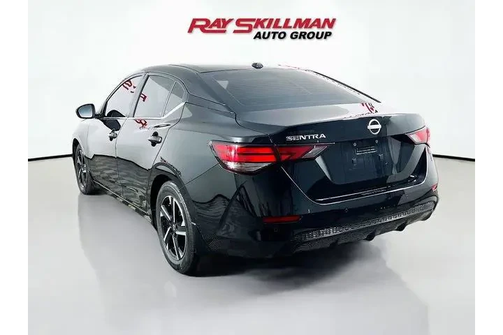 $21975 : Nissan Sentra 2025 SV 4dr Se image 5