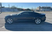 $19995 : Chevrolet Camaro 2021 thumbnail