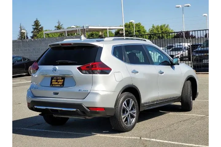 $16700 : Nissan Rogue 2018 AWD S 4dr image 4