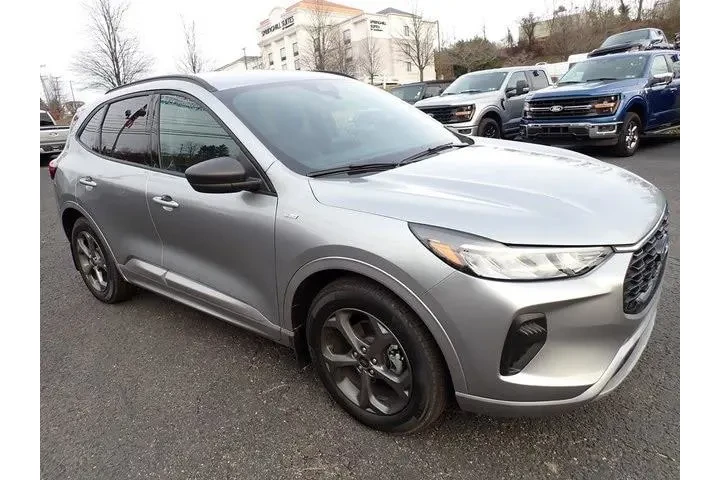 $24990 : Ford Escape 2024 ST-Line 4dr image 7