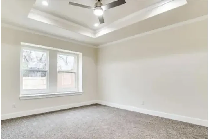$1250 : HOUSE AVAILABLE IN DALLAS TX image 3