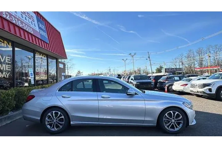 $11587 : Mercedes-Benz C-Class 2016 C image 4