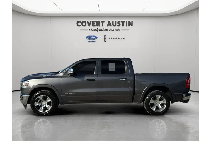 $31881 : Ram 1500 2020 4x4 Laramie 4d image 2