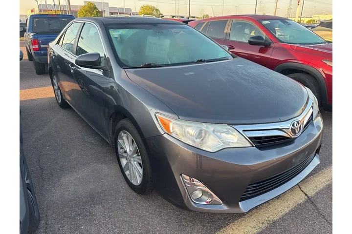 $16999 : 2012 Camry XLE image 1