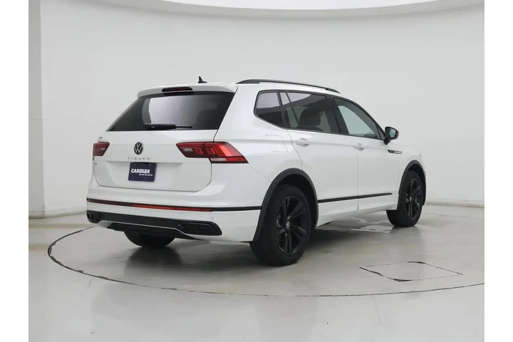 $25998 : Volkswagen Tiguan 2023 SE R- image 8