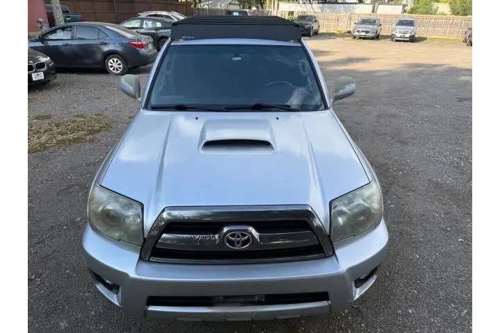 $5995 : 2006 4Runner SR5 image 3