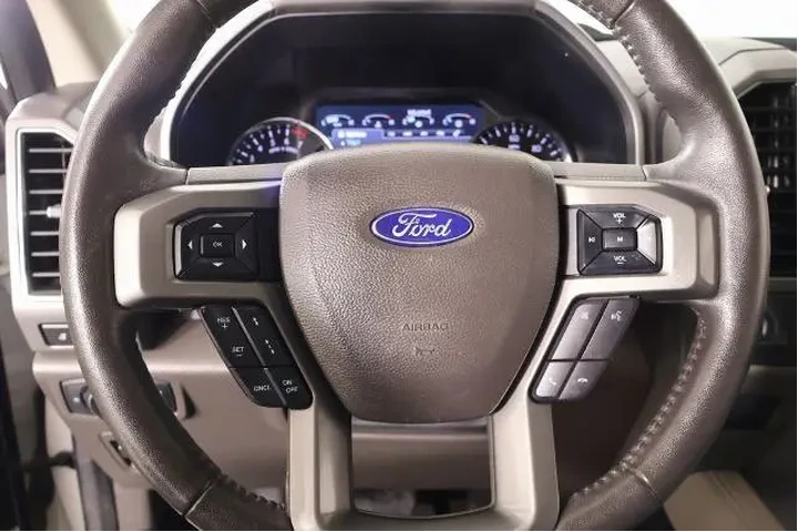 $30480 : Ford Expedition MAX 2021 4x4 image 3