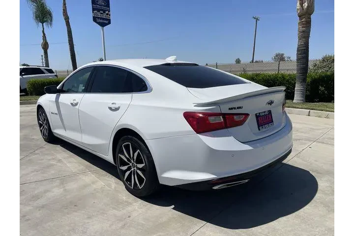 $23888 : Chevrolet Malibu 2024 RS 4dr image 6
