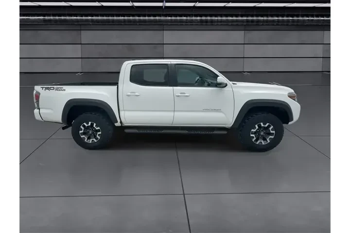 $31488 : Toyota Tacoma 2023 4x2 TRD O image 9