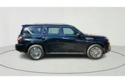 $31012 : Nissan Armada 2022 4x4 SL 4d thumbnail