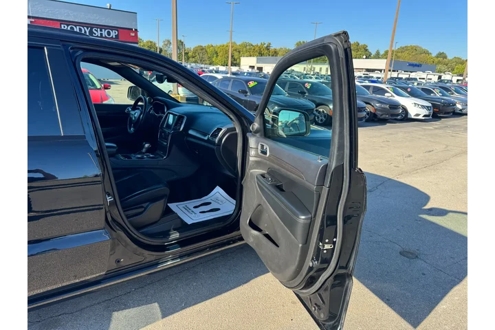 $11980 : 2018 Grand Cherokee Altitude image 8