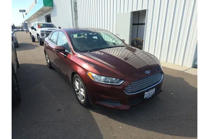 $7900 : Ford Fusion 2015 SE 4dr Seda image 1