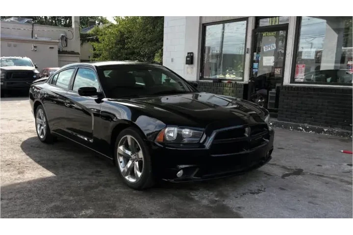 $8999 : 2014 Charger SXT Plus image 3