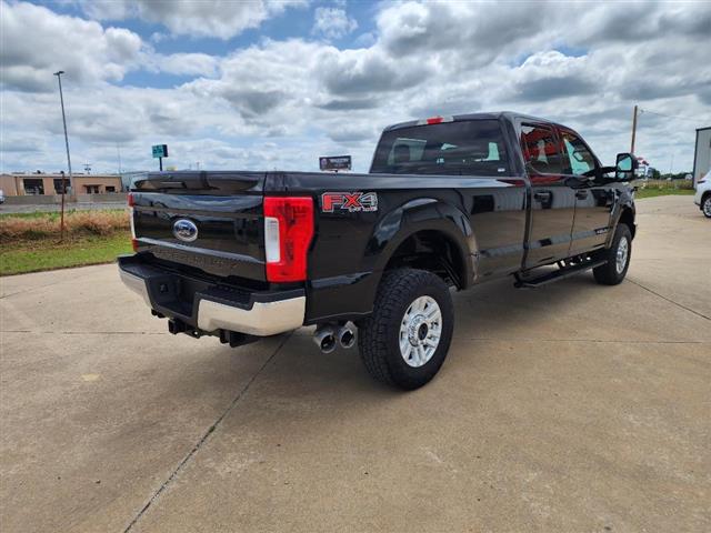 2019 F250sd image 8