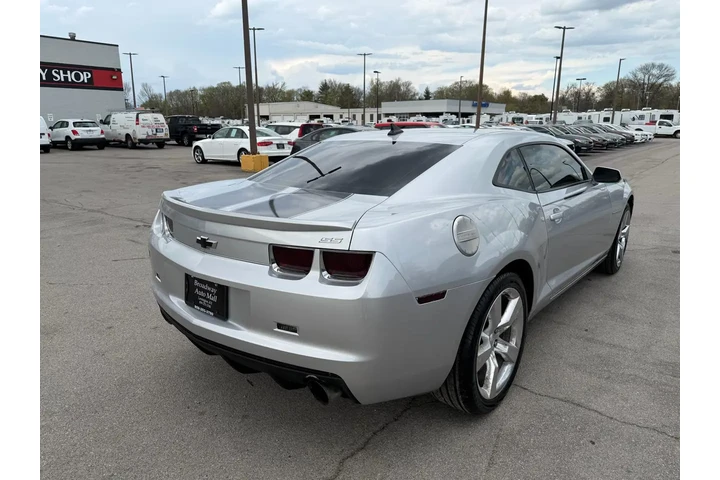 $14980 : 2010 Camaro SS image 2