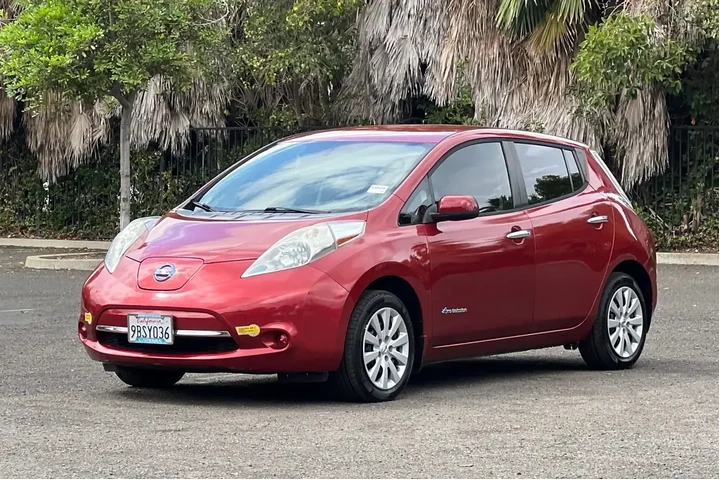 Nissan LEAF 2015 S 4dr Hatch image 7