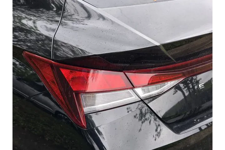 $16494 : Hyundai ELANTRA 2023 SE 4dr image 8