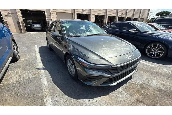 $20477 : Hyundai ELANTRA 2024 SE 4dr image 1