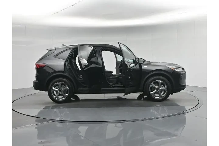 $26200 : Ford Escape 2025 AWD ST-Line image 4