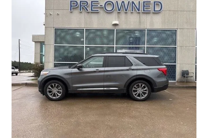 $23988 : Ford Explorer 2022 XLT 4dr S image 1