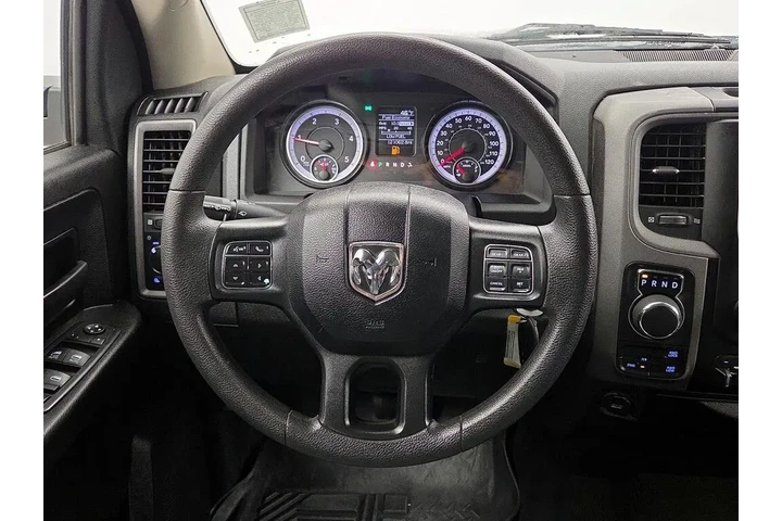 $19998 : Ram 1500 Classic 2019 4x4 Tr image 10