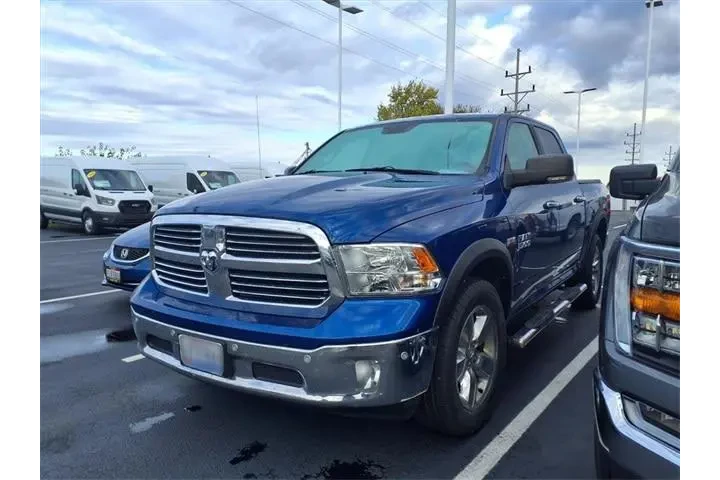 $17687 : Ram 1500 2015 4x4 SLT 4dr Cr image 8