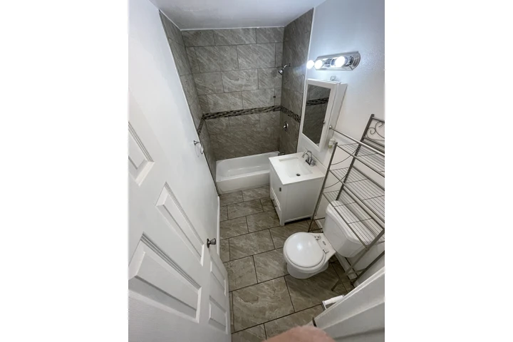 $2700 : EN RENTA 3 RECAMARAS 1 BAŃO image 3