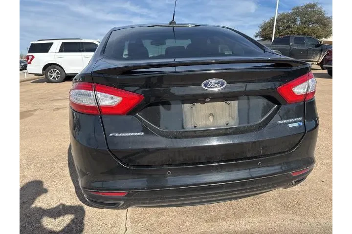 $15910 : Ford Fusion 2016 AWD Titaniu image 6