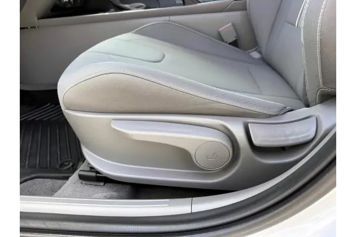 $20999 : Hyundai ELANTRA 2025 SEL Spo image 10