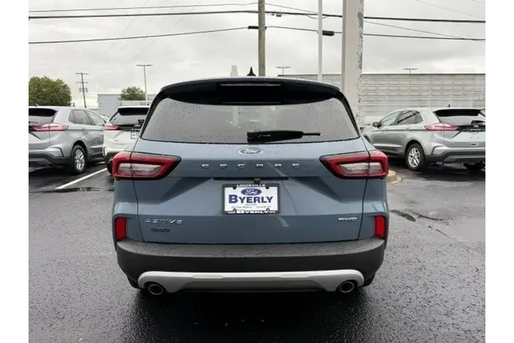 $21452 : Ford Escape 2024 AWD Active image 5