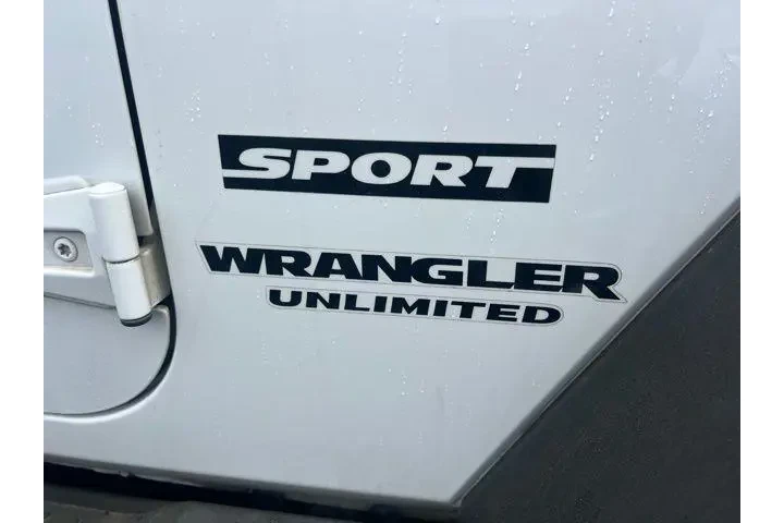 $20988 : Jeep Wrangler Unlimited 2015 image 6