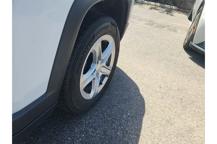 $19991 : Jeep Compass 2024 4x4 Latitu image 7