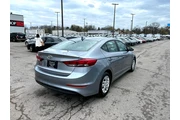 $8980 : 2017 Elantra SE 2.0L Auto (Al thumbnail