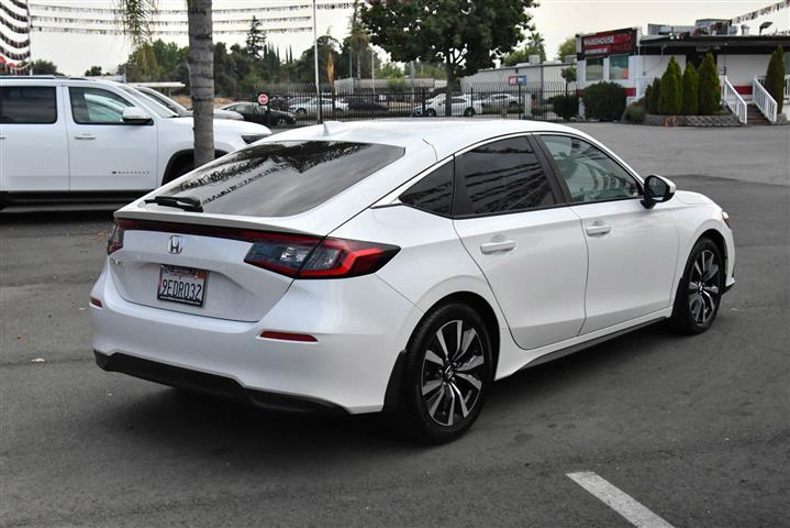 $24997 : Civic Hatchback EX-L image 8