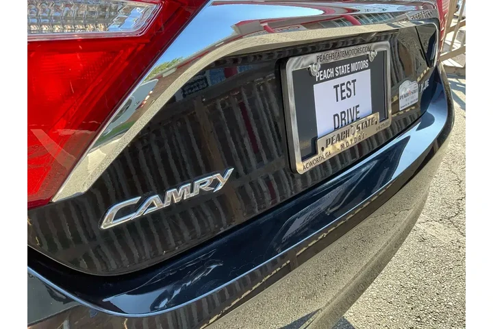 $10985 : Toyota Camry 2016 SE 4dr Sed image 9