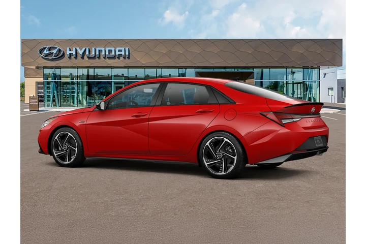 $22000 : Hyundai ELANTRA 2023 N Line image 4
