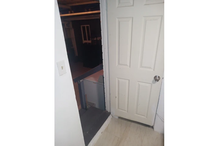 $800 : Cuarto for Rent image 7