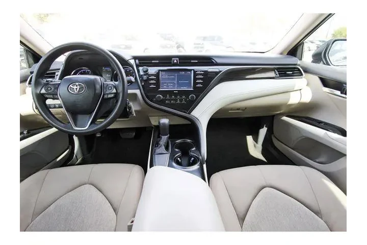 $20338 : Toyota Camry 2020 LE 4dr Sed image 8