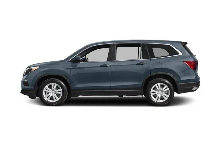 $15472 : Honda Pilot 2017 LX 4dr SUV image 3