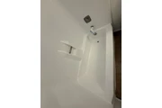 Reglazing bathtub & tile thumbnail