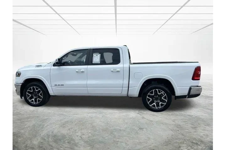 $37061 : Ram 1500 2025 4x4 Laramie 4d image 7