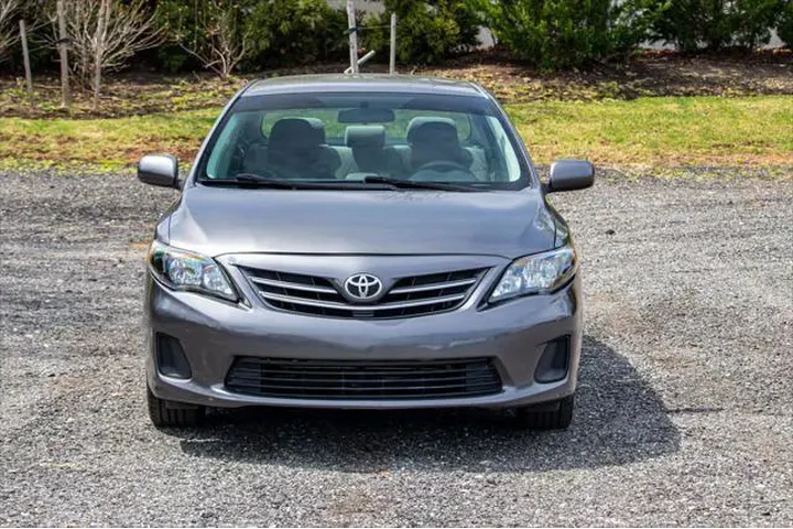 $10995 : Toyota Corolla 2013 S 4dr Se image 2