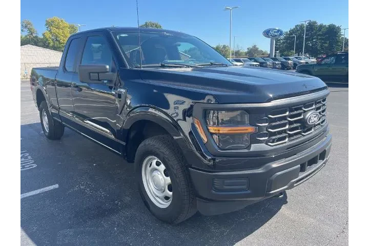 $38990 : Ford F-150 2024 4x4 XL 4dr S image 6