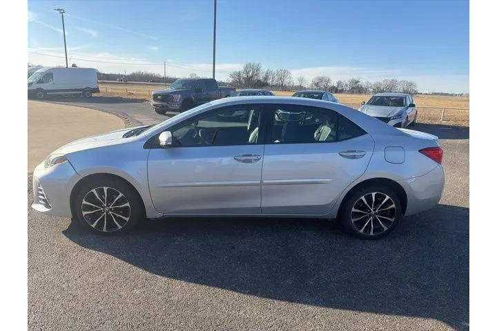 $14795 : Toyota Corolla 2018 L 4dr Se image 5