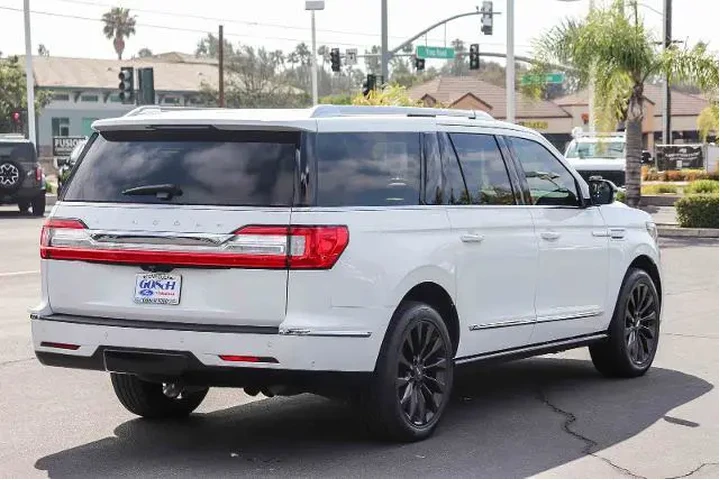 $37995 : Lincoln Navigator L 2020 4x4 image 4